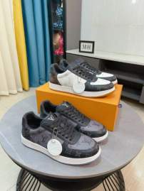 Picture of Louis Vuitton Shoes _SKULVsz38-44mnf064315422